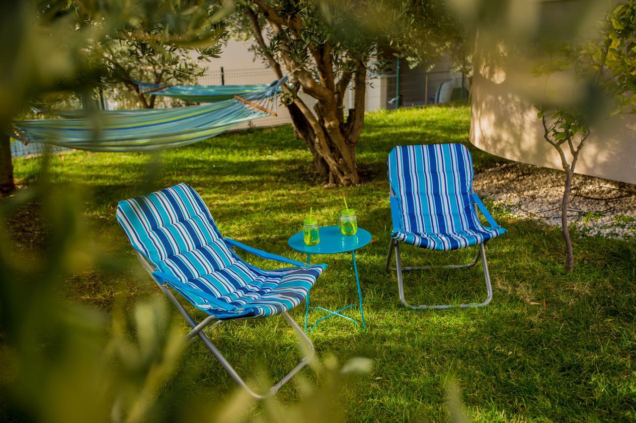 Maiv Residence - Family & Designer Suites Rogoznica  Bagian luar foto