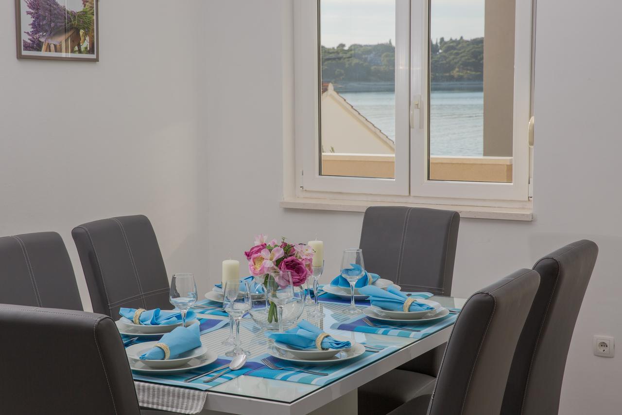 Maiv Residence - Family & Designer Suites Rogoznica  Bagian luar foto