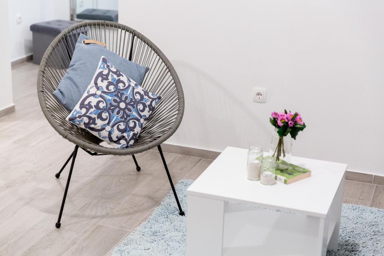 Maiv Residence - Family & Designer Suites Rogoznica  Ruang foto